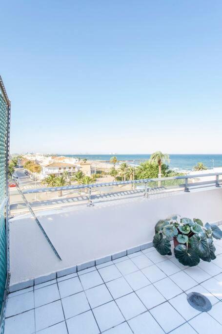 Confortable Beach Appartment With Views To The Sea Puzol Eksteriør bilde